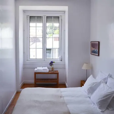 Family Apartment By The River Lisbon Exterior photo